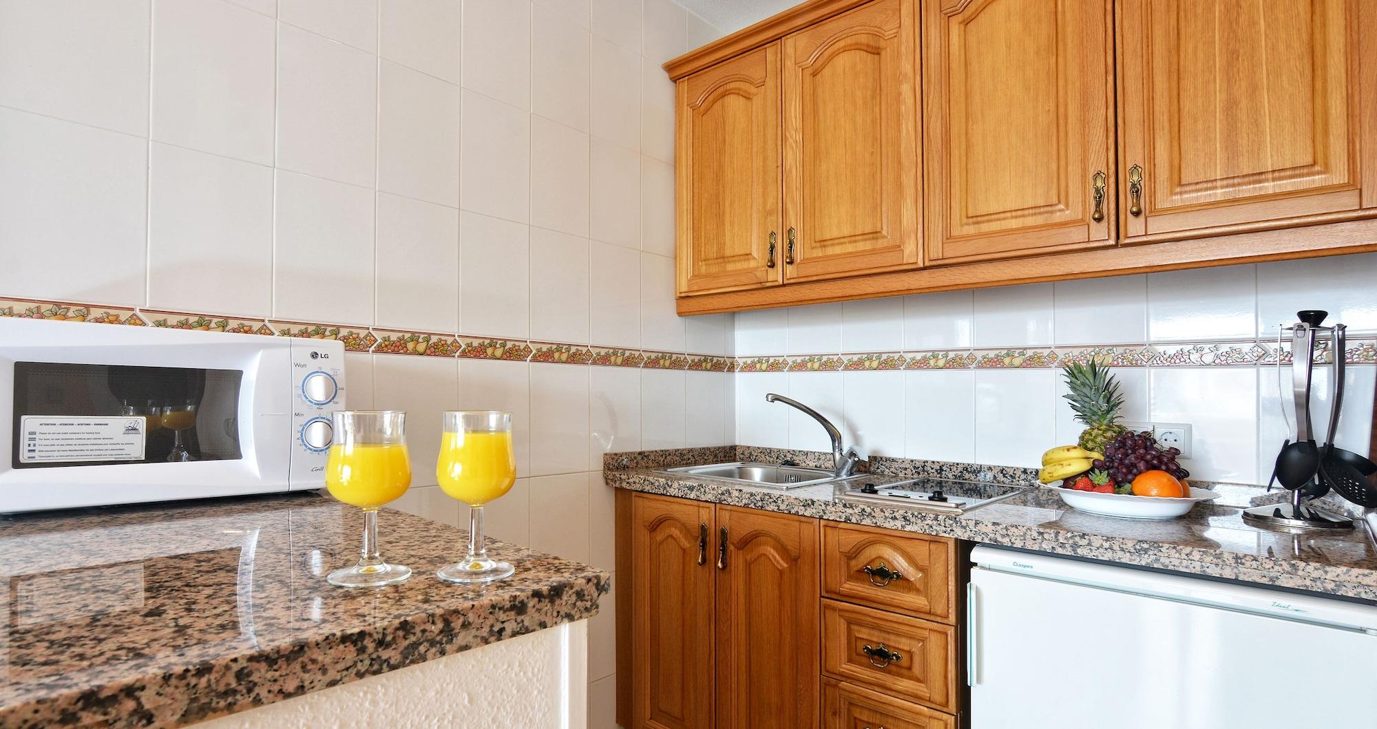 Clc Benal Beach Aparthotel Benalmadena Exterior photo