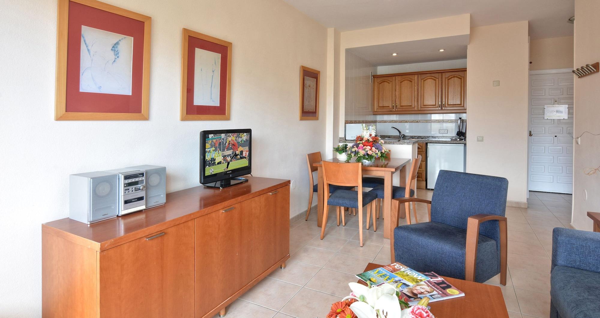 Clc Benal Beach Aparthotel Benalmadena Exterior photo