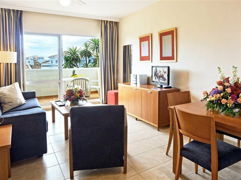 Clc Benal Beach Aparthotel Benalmadena Exterior photo