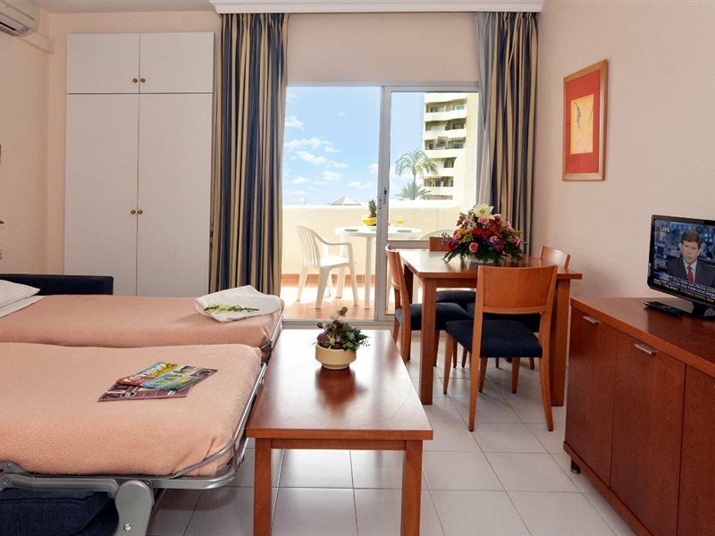 Clc Benal Beach Aparthotel Benalmadena Exterior photo